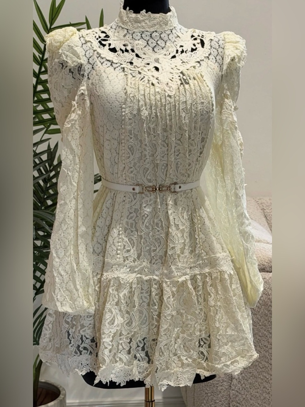 Zimmermann Ivory Lace Long-Sleeve Mini Dress size 0 - Picture 12 of 12